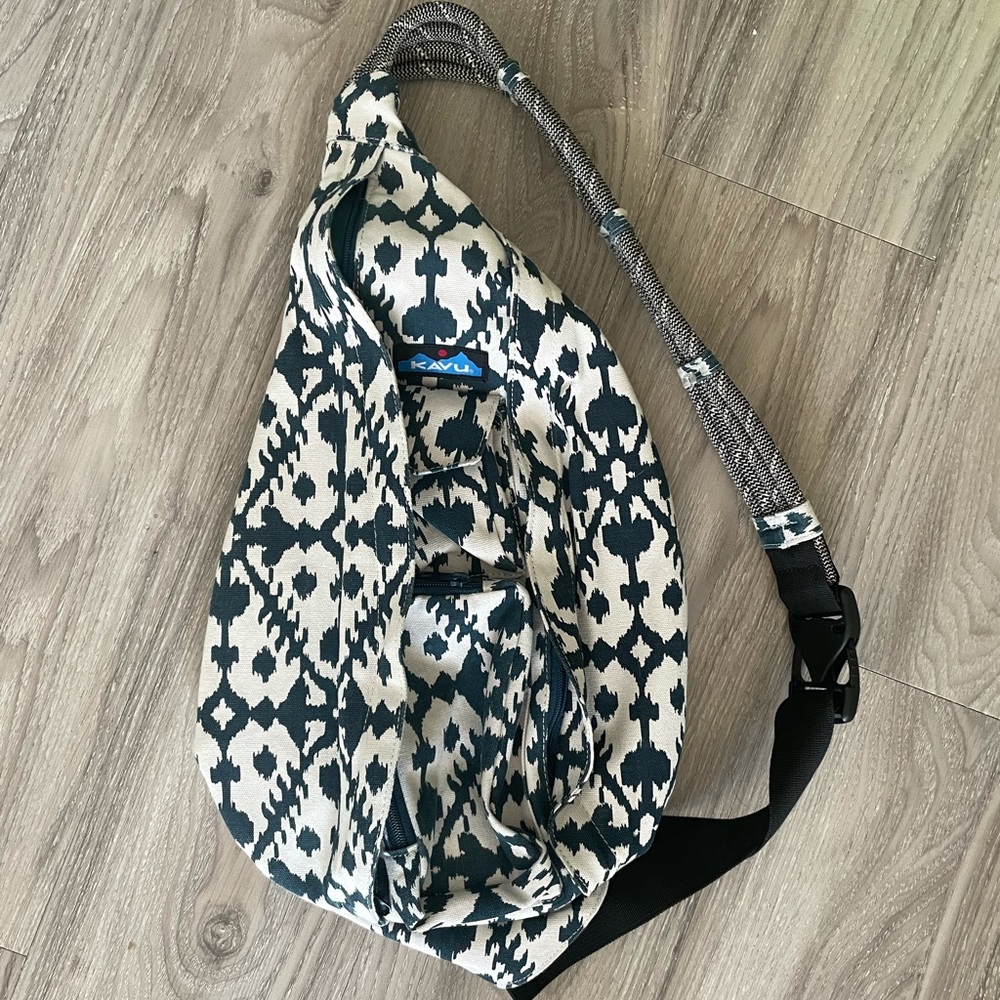Kavu Rope Sling Bag, Teal/Cream